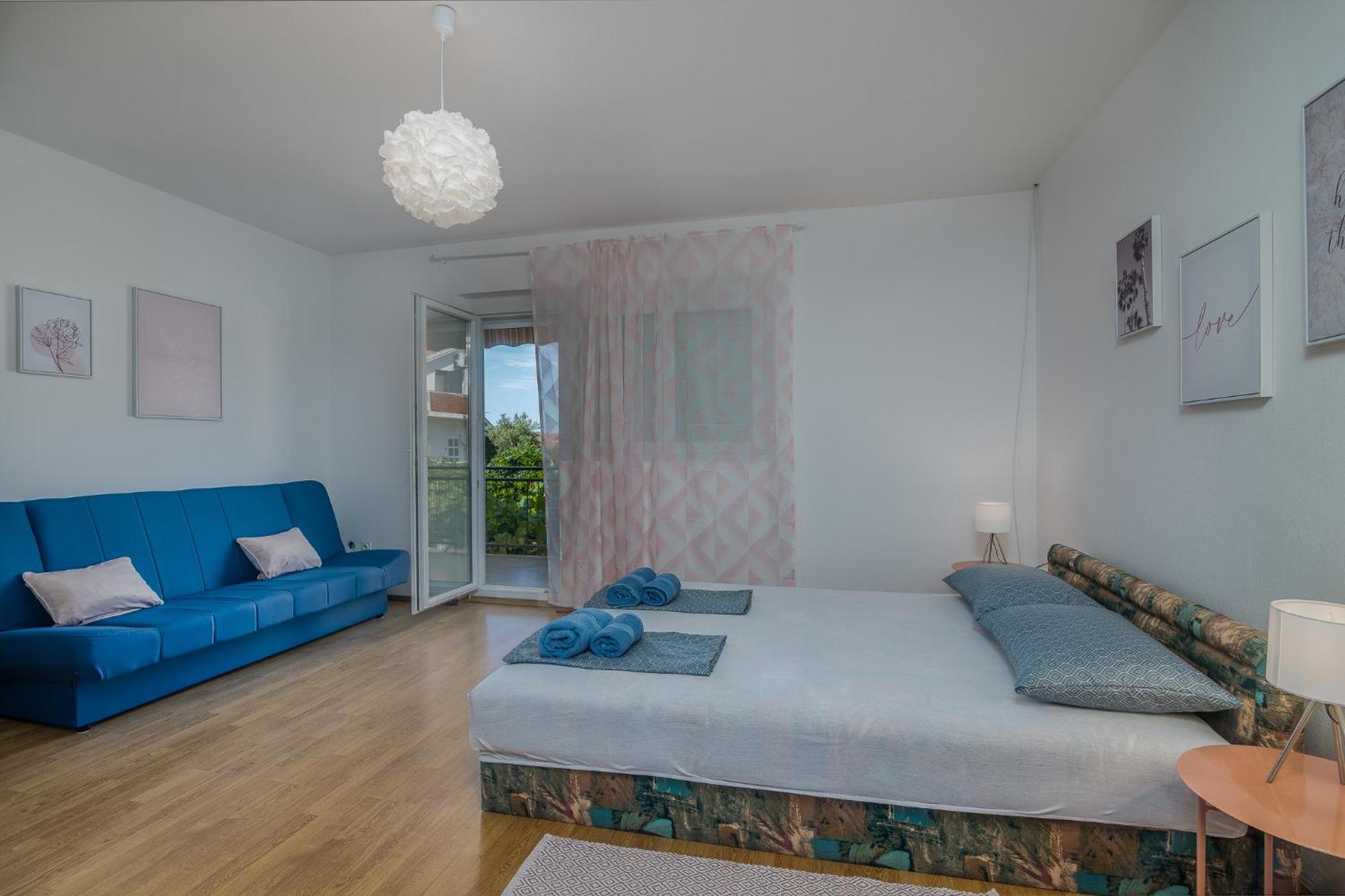 Apartments Bahar Krk Krk Town Exterior photo