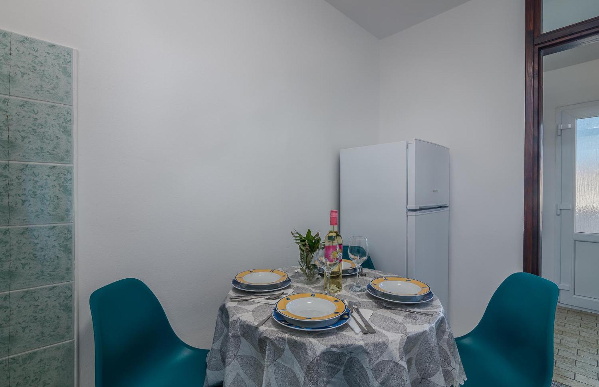 Apartments Bahar Krk Krk Town Exterior photo