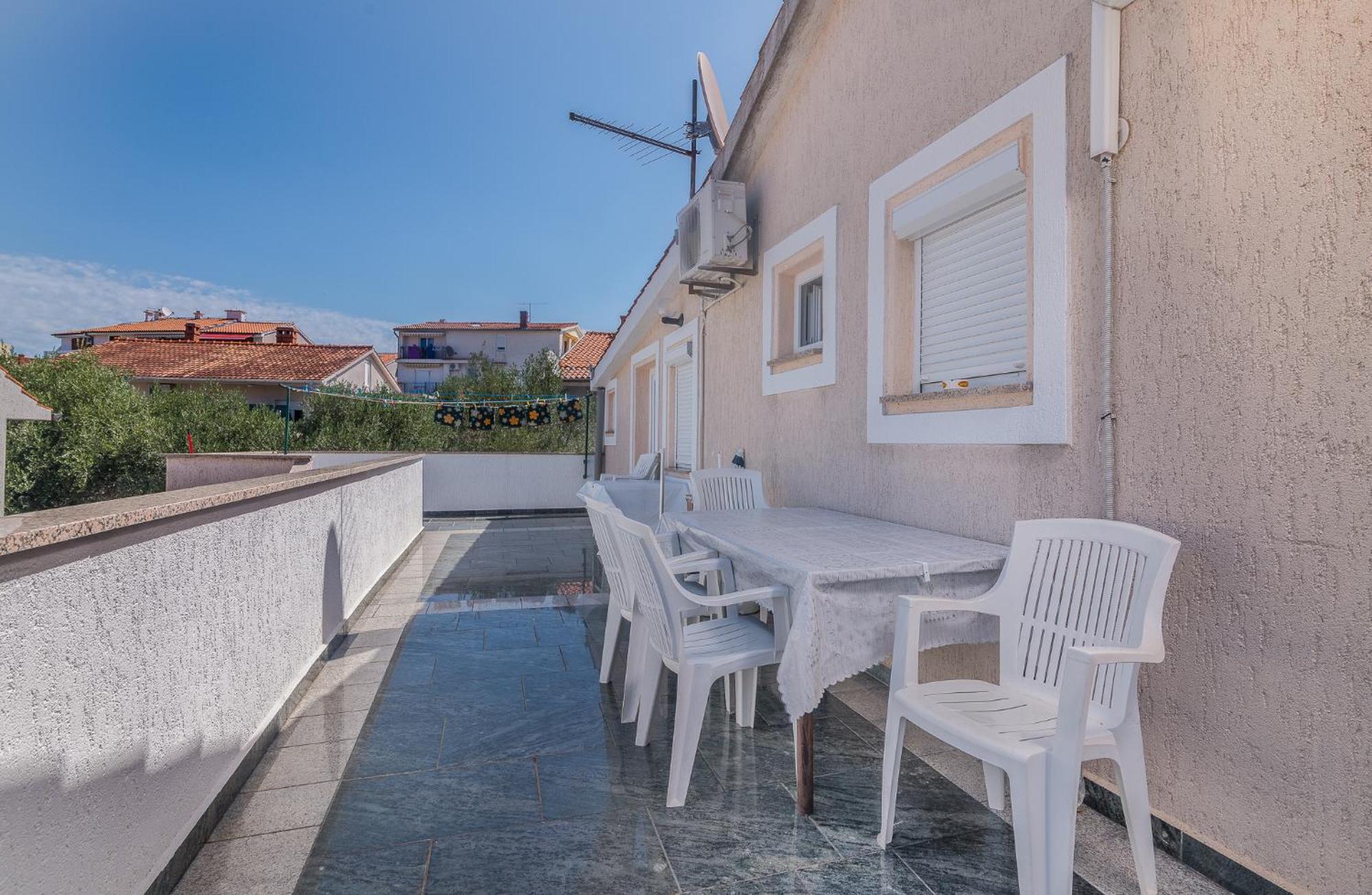 Apartments Bahar Krk Krk Town Room photo